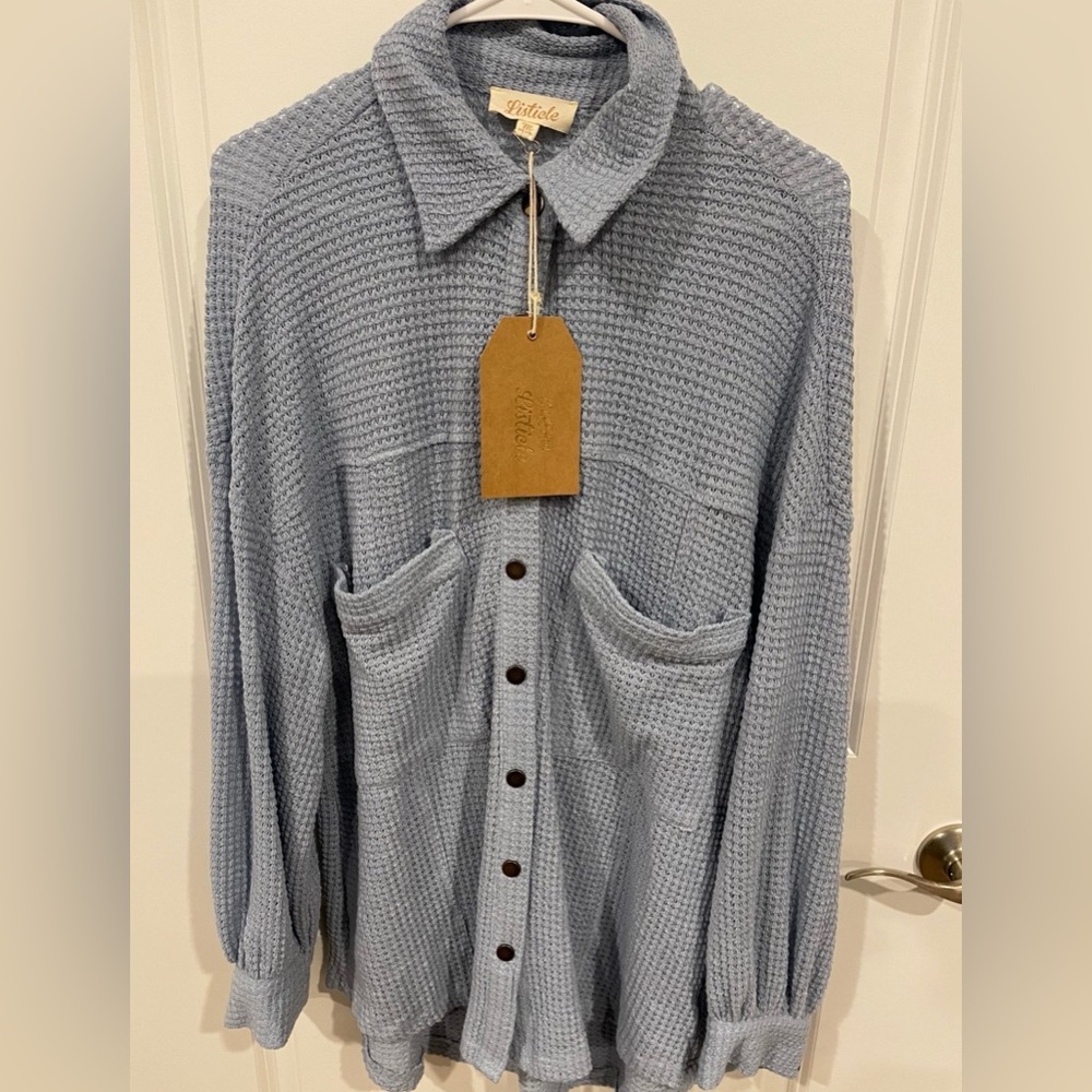 Light Blue Button-Up Waffle Knit Shirt Listicle M